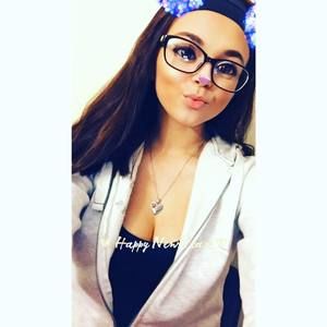 Meet your Posher, Destiny